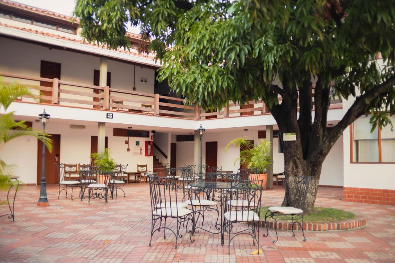 Hotel Faranda Bolivar Cucuta, A Member Of Radisson Individuals Екстер'єр фото