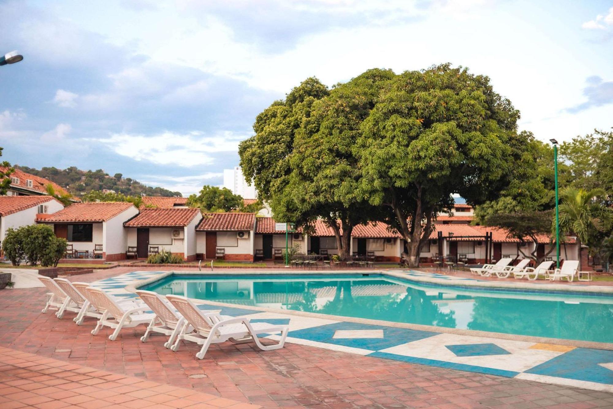 Hotel Faranda Bolivar Cucuta, A Member Of Radisson Individuals Екстер'єр фото
